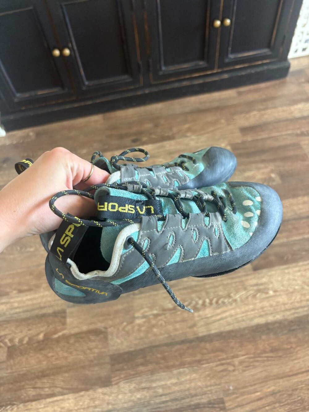 La Sportiva Tarentulace Rock Climbing Shoes Women's Size 7.5